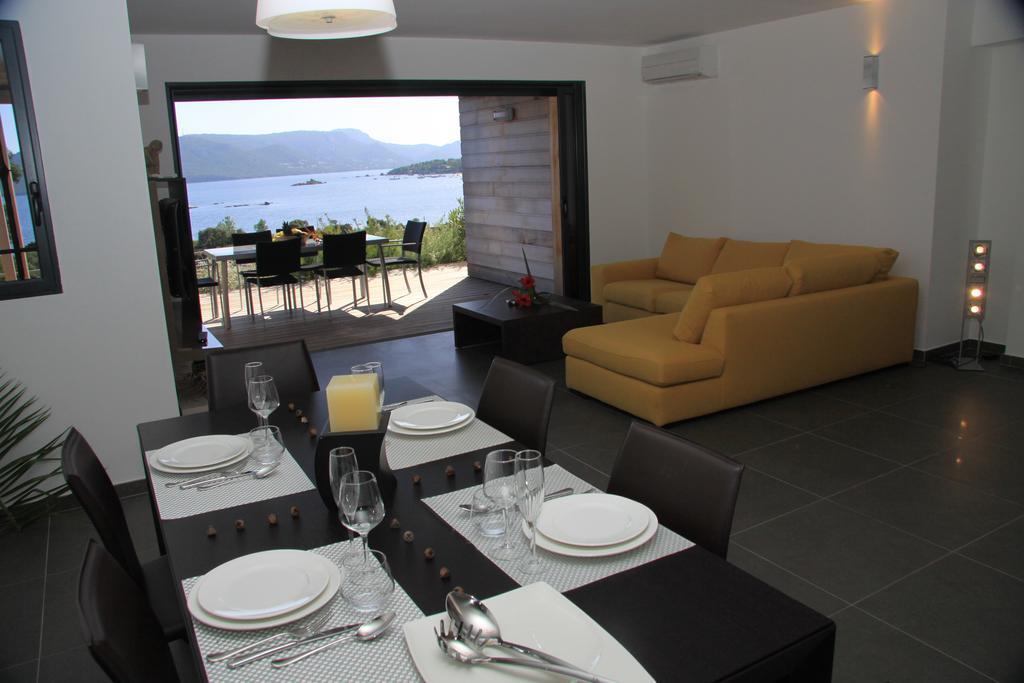 Residence Affasciata Porto-Vecchio  Oda fotoğraf